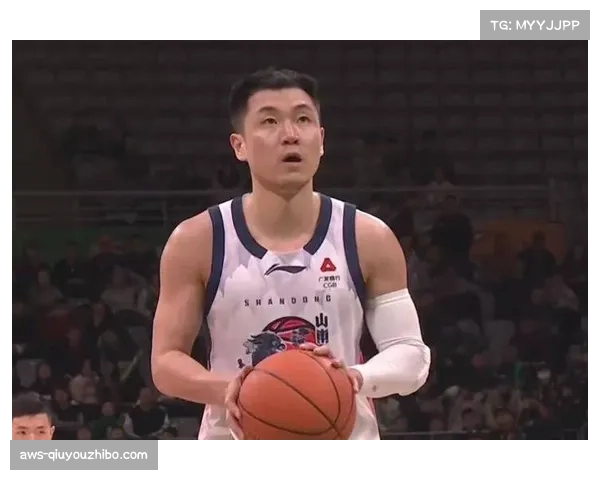 山东高诗岩场均抢断第二入选DPOY候选 但膝盖伤势迫使最后两轮常规赛休战